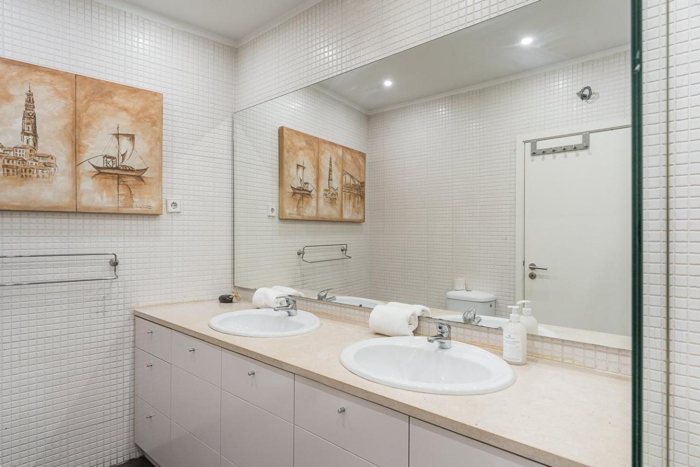Guestready - Fantastic Apt Overlooking Douro River Porto Exterior foto