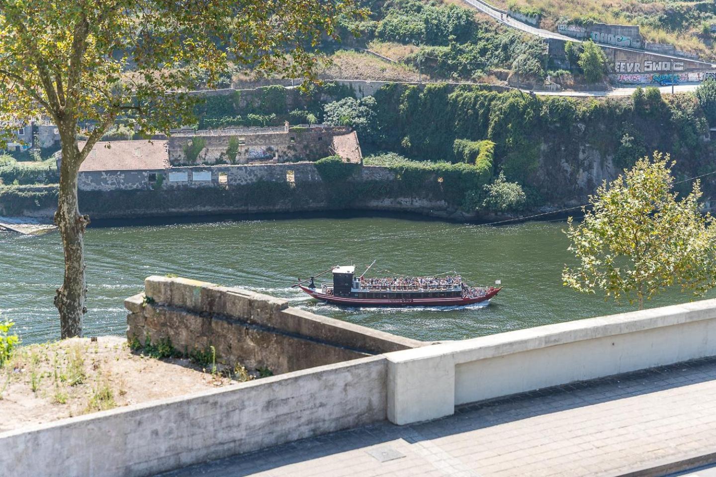 Guestready - Fantastic Apt Overlooking Douro River Porto Exterior foto